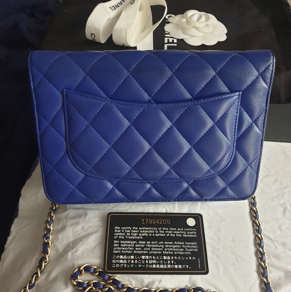 **SOLD** Chanel Woc Blue - Picture 2 of 14